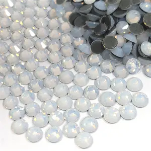 Top Quality Bulk Crystal Rhinestones Glass Hotfix Rhinestones Crystal For Clothes Decoration