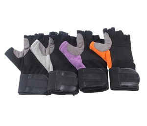 Gants de sport demi-doigt personnalisés de haute qualité pour femmes meilleur prix équipement de fitness d'entraînement en cuir pour les scènes en plein air - Product Image 5