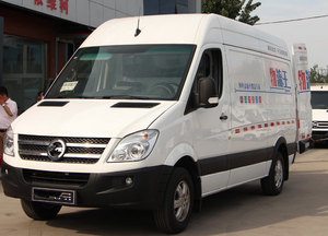 Fourgon/bus électrique d'occasion populaire avec un coffre super spacieux et une carrosserie robuste, prêt à rouler - Product Image 5