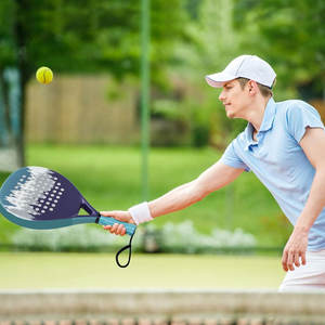 Raquetas de Pádel de Alta Calidad a Precio Razonable de Fabricante Mayorista, Diseño de Logotipo Personalizado, Ropa Deportiva - Product Image 6