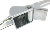 Keukenhulpje van hoge kwaliteit, semi-automatische aluminium gietijzeren knoflookpers, gepersonaliseerd logo, fruit- en groentegereedschap
