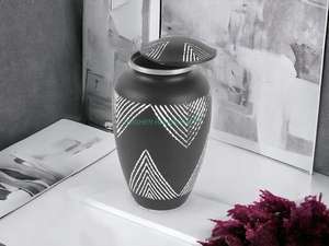 Grande urne funéraire artisanale noir argent design élégant urne de crémation pour cendres adultes urnes funéraires en métal fournitures - Product Image 5