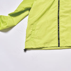 Otoño Invierno impermeable hombres chaqueta cortavientos abrigo con cremallera suave Shell al aire libre hombres chaqueta cortavientos de talla grande hombres al aire libre - Product Image 5