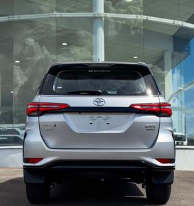 TOUT NOUVEAU 2025 À YOTA SRX PLATINUM SW4 4X4 VDJ 4X4 4.0L V8 TURBO-DIESEL TRANSMISSION AUTOMATIQUE À 6 VITESSES - Product Image 6