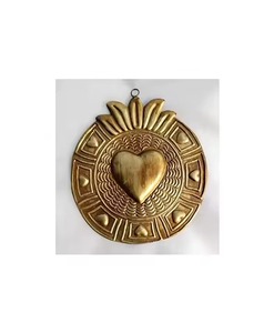 Sagrado Corazón de Metal Dorado para Artículo Decorativo Católico - Product Image 4