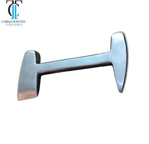 Cortador de Clavos para Herrador, Herramienta Resistente para Cortar Clavos de Pezuña, TARIQ CRAFTED INDUSTRIES - Product Image 3