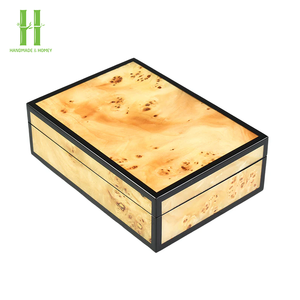 Vente en gros Meilleur prix Boîte à bijoux laquée personnalisée Laque haute brillance Boîte d'emballage de bijoux en bois de cadeau de luxe OEM du Vietnam - Product Image 2