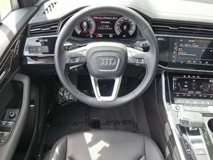 Aud-i Q7 Premium 2024 Bien Cuidado y Limpio - Product Image 3