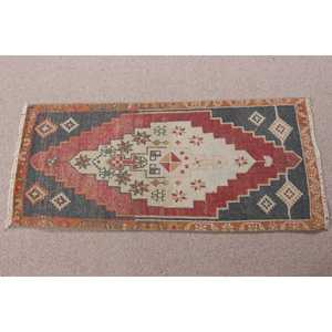 1.6x3.7 ft Vintage Rug, Rug, <b>Red</b> Striped Rug <b>Wool</b> - Product Image 3