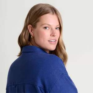 OEM Custom Versatile Ladies Shirt Jacket | Breathable Cotton <b>Fabric</b> | Ideal for Transitional Weather - Product Image 6