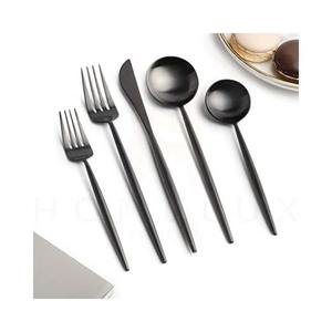 Ensemble de couverts en acier inoxydable avec poignées noires, design élégant pour les fêtes, écologique, durable, nouveauté tendance - Product Image 2