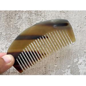 Peine de Cuerno Natural Hecho a Mano, Estilo Animal, de Búfalo y Buey, Pulido, Ecológico, Duradero, con Acabado Suave, Herramienta para el Cabello, India - Product Image 3