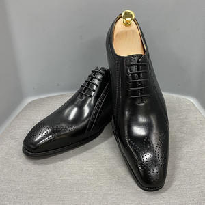 รองเท้าหนังสำหรับผู้ชายรองเท้าทางการที่มีเอกลักษณ์และกันลื่น - Product Image 4