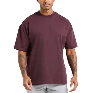 300 GSM Cotton High Street Short Sleeve Oversized Thick <b>Men's</b> T-Shirts Heavyweight Hip Hop Blank Custom Logo T-shirt for <b>men</b> - Product Image 4