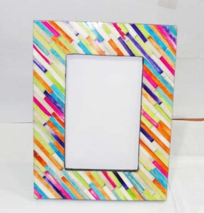 Cadre photo moderne de luxe en MDF pour décoration de table Cadre photo sculpté à la main Cadre photo en bois et résine Design de qualité supérieure pour décoration de salon - Product Image 6