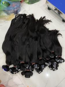 Paquets de tissage de cheveux humains double tirage vietnamiens naturels soyeux et droits avec emballage de qualité supérieure - Product Image 4