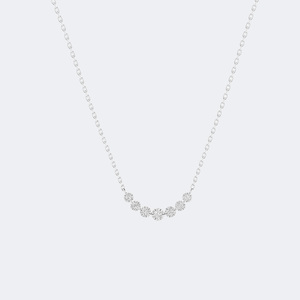 Collier pendentif incurvé plaqué or 1,00 carat (CTW) avec diamant de laboratoire rond taille brillant serti à griffes, couleur E, certifié IGI - Product Image 5