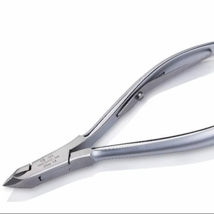 NGHIA OMI Set de pédicure professionnel CB-101 Pince à cuticules Top-Notch High-End Luxury Stainless Steel Chrome Manicure Pedicure Set - Product Image 1
