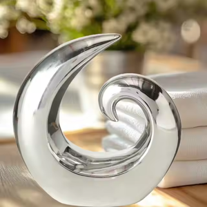 Sculpture abstraite moderne en métal argenté décorative pour table, pièce d'art, accent d'intérieur, personnalisable, décoration de maison de haute qualité - Product Image 2