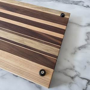 Planche à découper et plateau de service en bois, forme rectangulaire durable, épaisseur de 12 mm, passe au lave-vaisselle - Product Image 1