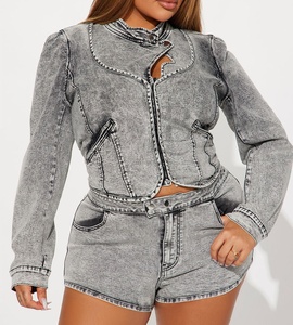 Manteau court en jean décontracté pour femmes avec nouveau style veste à manches longues en coton remplissage automne veste en jean taux de gros - Product Image 2