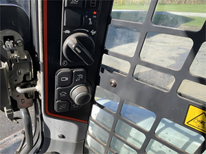 Minicargadora Bobcat T76 2020 Totalmente Hidráulica, Aprobada por la EPA, con Motor Diésel en Venta - Product Image 3