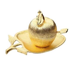 Bol de service en forme de pomme dorée de style coulée pour vaisselle Bol de service à chocolat en aluminium fait à la main avec plateau - Product Image 1