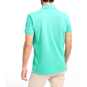 Vêtements pour hommes de qualité supérieure en coton respirant à séchage rapide de couleur unie T-shirts Polo surdimensionné à manches courtes OEM avec logo personnalisé - Product Image 3