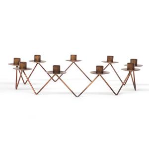 Bougeoirs en métal de forme géométrique élégants, parfaits pour créer une déclaration audacieuse dans un décor intérieur moderne - Product Image 5