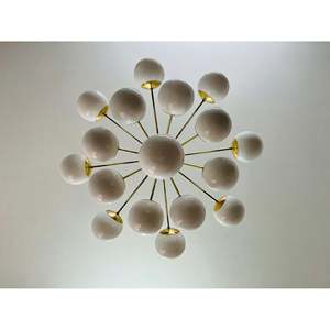 Lustre Sputnik en laiton poli à 17 bras fait à la main, hauteur de 30 pouces, largeur de 40 pouces, matériau de qualité supérieure pour un éclairage élégant - Product Image 5