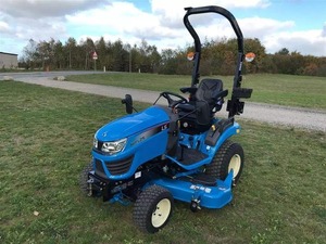 NEW/<b>USED</b> LS MT225S Engine DIESEL 40HP WHEEL TRACTOR FARM USE for SALE - Product Image 2