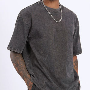 Costume d'été deux pièces pour homme avec logo personnalisé Streetwear Ensemble 2 pièces short et t-shirt délavés à l'acide pour homme - Product Image 3