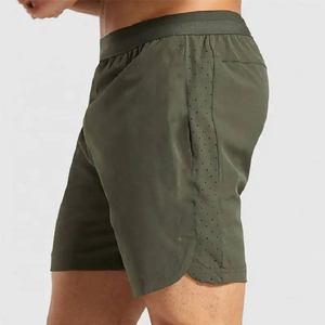 Pantalones cortos de gimnasio de algodón de secado rápido personalizados al por mayor para hombre, ropa deportiva de entrenamiento con patrón sólido con estampado de nombre de equipo en blanco para correr - Product Image 2