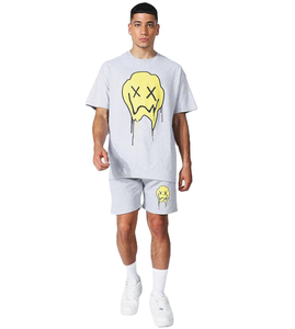 Prix de gros pour hommes d'été attrayants ensemble court à la mode avec design imprimé élégant ensembles d'été jumeaux vêtements pour hommes couleur contrastée - Product Image 1