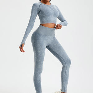 Ensemble de yoga personnalisé haut de gamme pour femmes, legging taille haute moulant, effet push-up, manches longues, ensemble 2 pièces pour femmes - Product Image 2