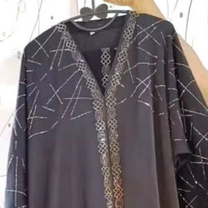 Ropa musulmana tradicional de mujer modesta elegante islámica Beautiful Out Fit Abaya Style Dubai-Accesorio incluido - Product Image 1