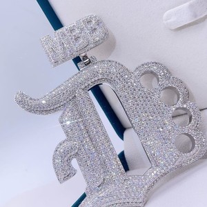 Collier pendentif en diamant Moissanite de luxe au design unique pour femmes au fabricant de gros - Product Image 2