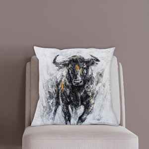 Coussin imprimé moderne abstrait avec motif de taureau : artistique, noir, doux, décoration d'intérieur, 8"x16" - 20x40 cm - Product Image 3
