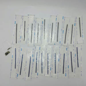 Plaques droites maxillo-faciales 1,5 mm, 2,0 mm 20 trous (10 pièces) avec vis (30 pièces) - Product Image 1