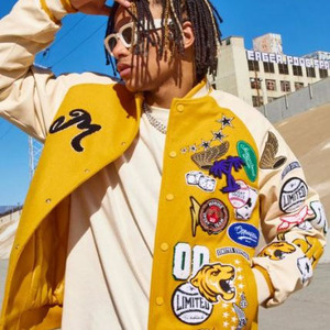 แจ็กเก็ตเบสบอลทีมเบสบอลสำหรับผู้ชายแจ็คเก็ตสไตล์สตรีทขนสัตว์แท้มีแขนเสื้อ - Product Image 2