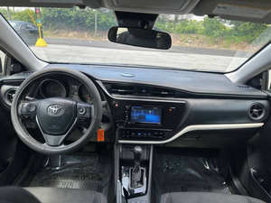 Auto Usado de Calidad a Precio Accesible, Toyota Corolla iM 2017, Negro, Volante a la Izquierda - Product Image 2