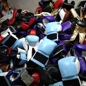 Nouveaux gants de boxe à lacets de qualité supérieure Gants de boxe professionnels de boxe Conception personnalisée Gants de combat gagnants. - Product Image 6