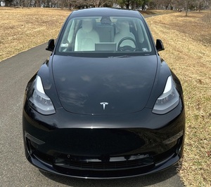 2022 THEZ-LER M0DEL 3 Long Range AWD Low Mileage Sound Engine R18 Tyre <b>Panoramic</b> Sunroof LED Headlights Ready to Ship - Product Image 1
