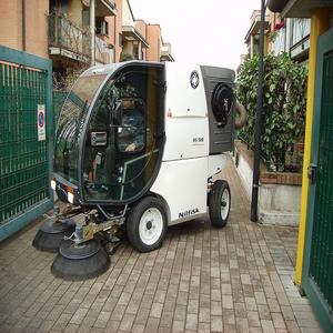 Compre entrega rápida, barredora Industrial Eléctrica grande para montar, máquina de limpieza de fabricación en fábrica, componente de núcleo de motor - Product Image 2