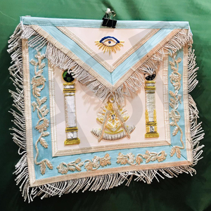 Tablier de Maître Maçon Maçonnique Bleu Clair Brodé à la Main, Régalia de Loge avec Franges Argentées et Motif Colonnes - Product Image 4