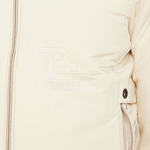 En stock Chaqueta de bombardero para hombre Ropa casual de invierno con cuello alto y logotipo en la parte delantera ¡Hecho en Pakistán Precio bajo! - Product Image 6