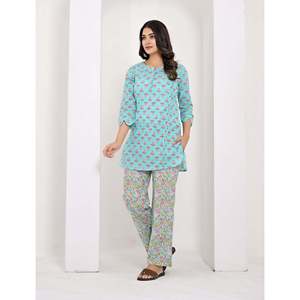 ชุดเซ็ตผ้าฝ้ายสำหรับผู้หญิง Firozi ลายบุตติ แขนสามส่วนติดกระดุม เสื้อและกางเกงเข้าชุด สำหรับใส่ในช่วงฤดูร้อน ไซส์ XS - Product Image 3