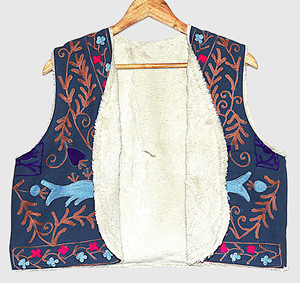 <b>Women's</b> <b>Blue</b> Embroidered Floral Vest Handmade V-Neck Sleeveless Outerwear Vintage Style Cotton <b>Waistcoat</b> - Product Image 2