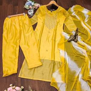 ¡Novedad de 2024! Pantalón Kurti occidental tradicional indio con estilo y Dupatta para ocasiones de uso informal al precio más barato - Product Image 3