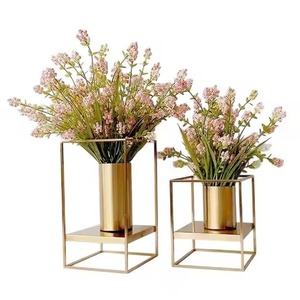 Florero de metal pulido de lujo para decoración de eventos de bodas en el vestíbulo del hotel y hermosa exhibición de la habitación - Product Image 2